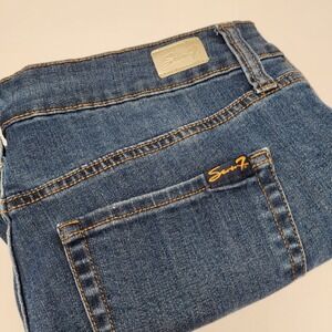 Seven7 Weekend Short Womens 4 Blue Wildfire‎ Excellent Distressed Denim MY3324WI